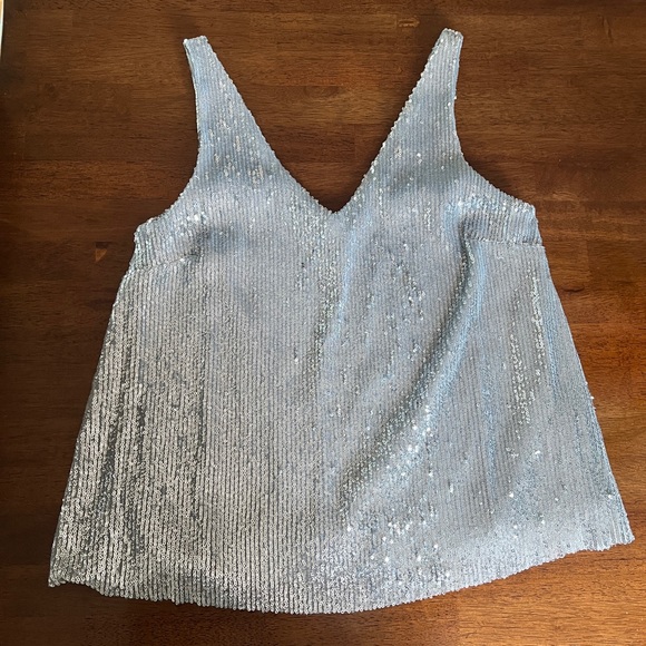 Sparkle! Silver sequin top NWOT XS - Picture 1 of 6